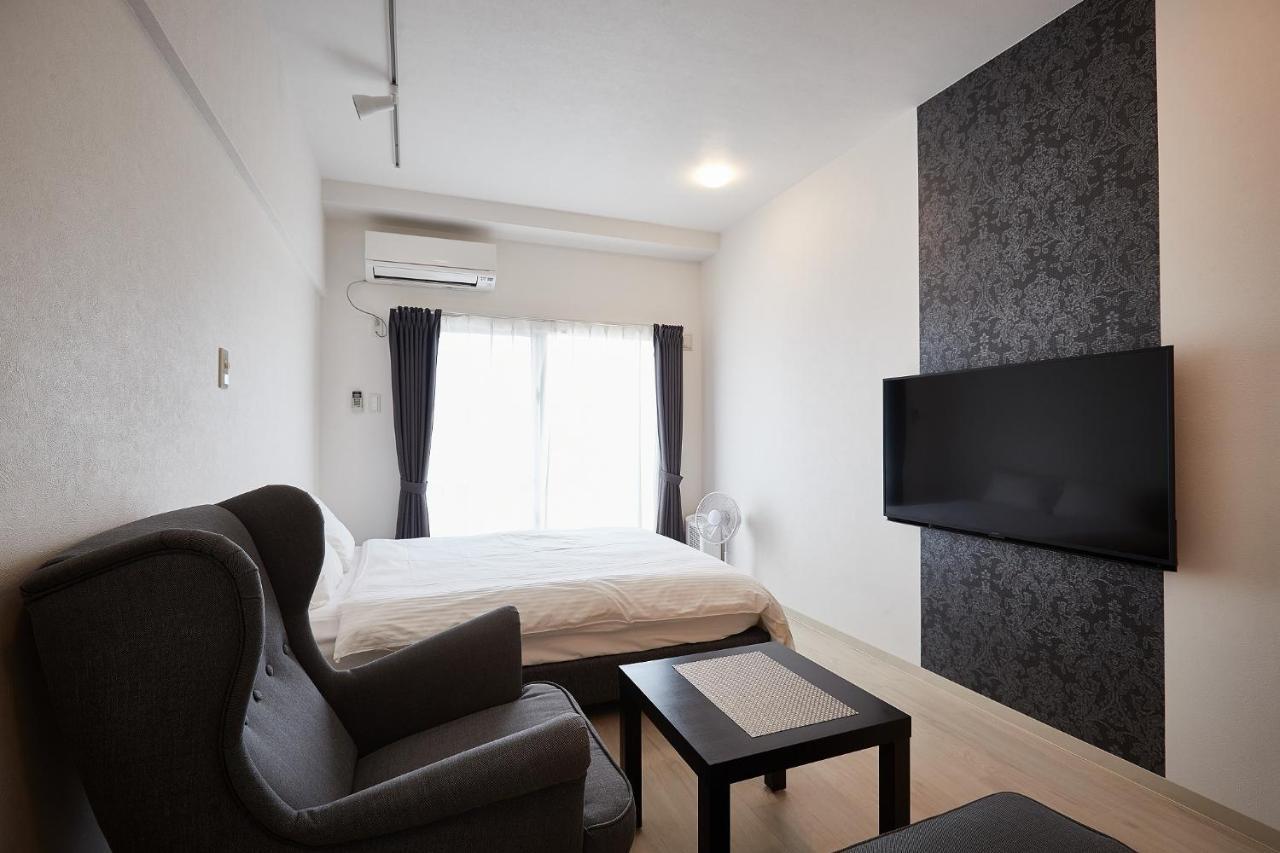 Hotel Te'S Nago Buitenkant foto